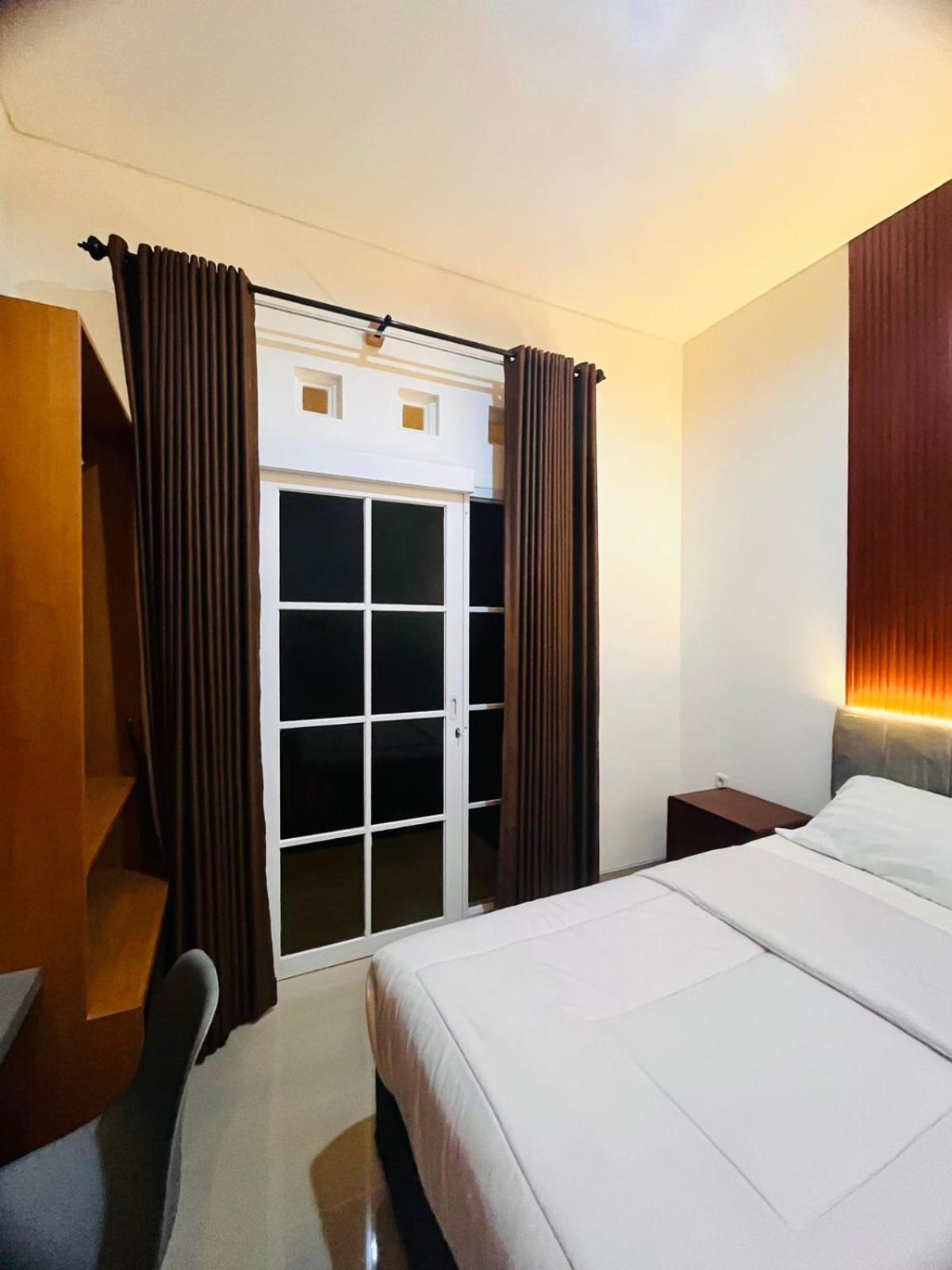 House Of Bedjo Powered By Cocotel Yogyakarta Luaran gambar